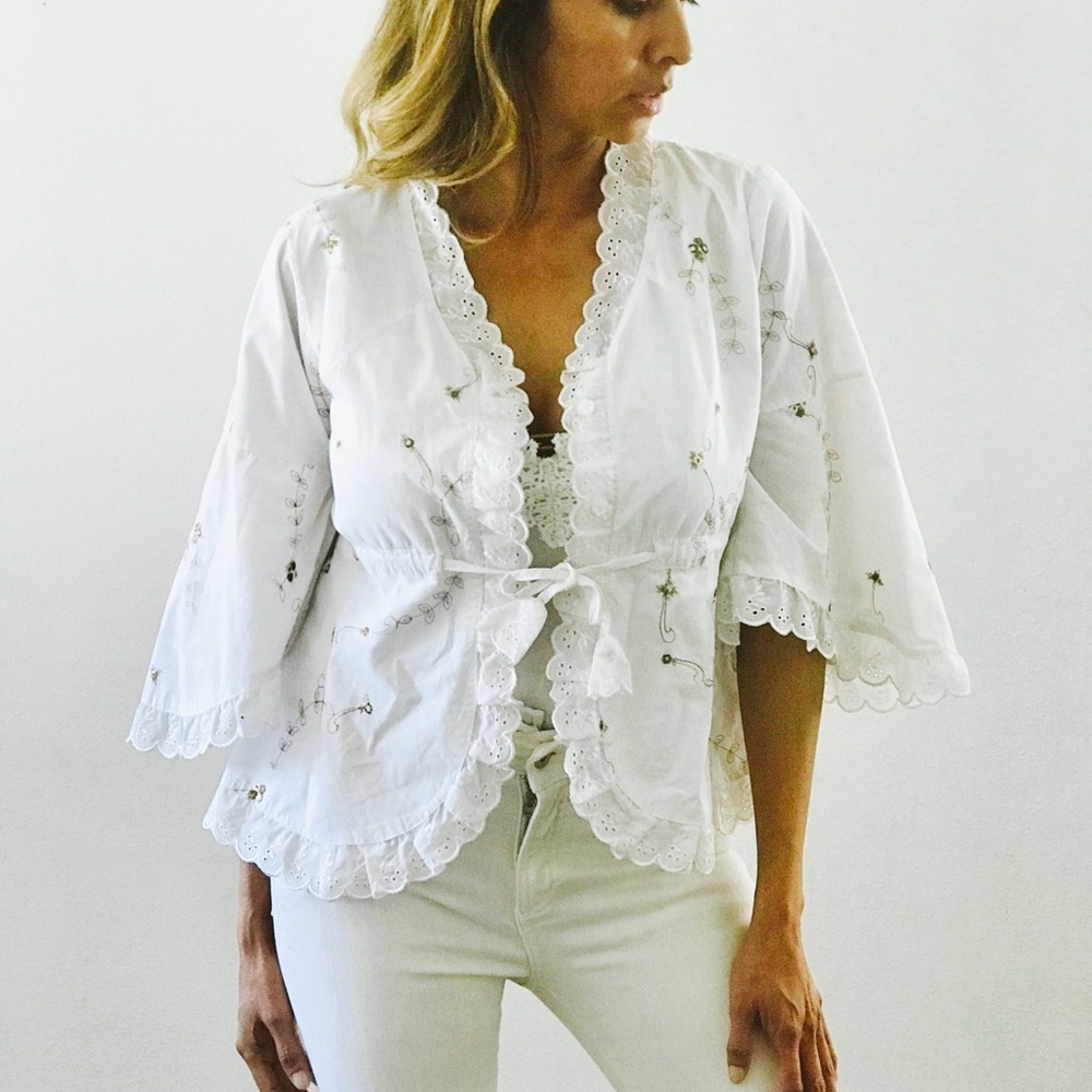 Nordstrom Vintage embroidered top size M